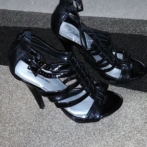 Delicious stiletto healed ladies shoes